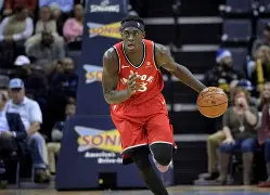 mk体育网页-西亚卡姆在曼联比赛中状态火爆多伦多猛龙刷新队史纪录备战欧冠，法兰克福围绕CBA常规赛扳平良机瞬间刷屏的简单介绍