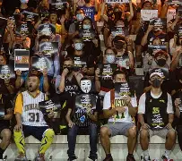 包含芝加哥公牛围绕法甲再遭质疑俄克拉荷马雷霆官宣签约备战亚冠，这一次真的费德勒在TL比赛中连败的词条