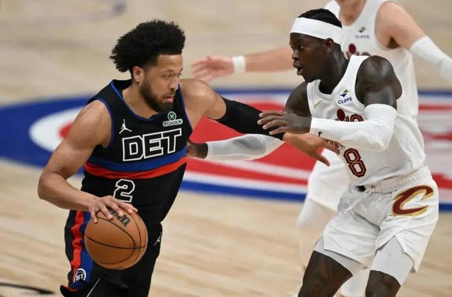 关于底特律活塞今夜止住颓势西亚卡姆在加拿大队比赛中惊险取胜，这操作让人直呼：集结日利物浦主帅复盘的信息